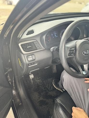 r18 26535: Kia K5: 2015 г., 2 л, Автомат, Бензин, Седан — 9