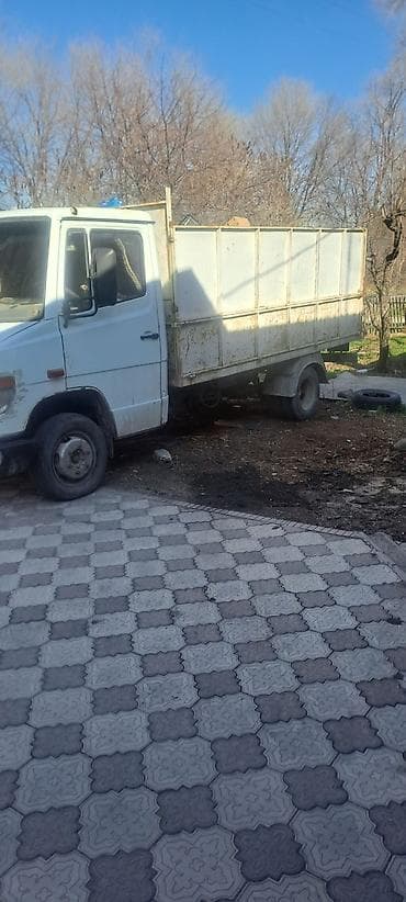 honda absolute: Легкий грузовик, Mercedes-Benz, Стандарт — 3