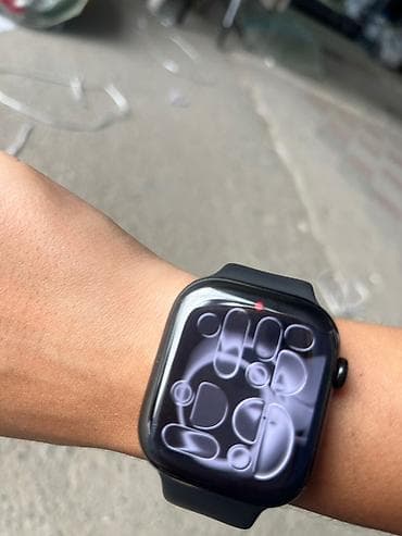 Apple Watch: Apple Watch Series 11 (GPS + Cellular) Характеристики: - Модель — 5