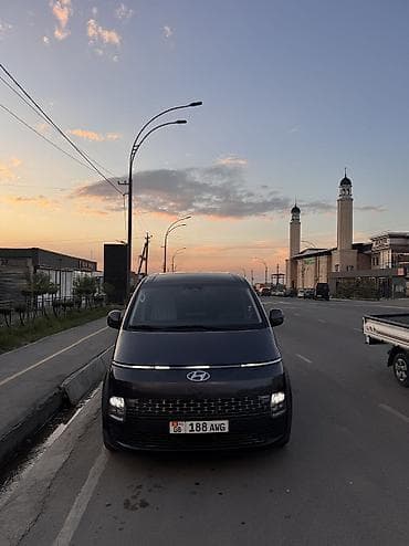 shevrole spark: Hyundai Staria: 2022 г., Минивэн — 5