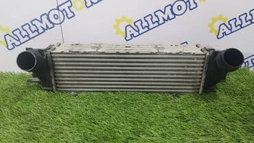 BMW 528xi (xDrive) v-2.0 turbo 2013 год интеркулер