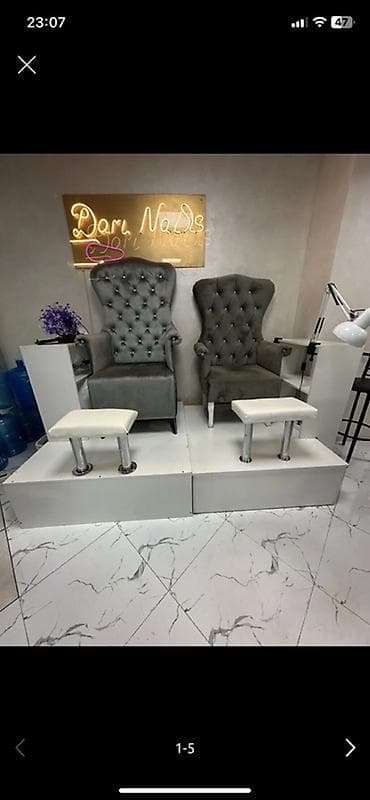 Авто тейлөө жабдуулары: Комплект мебели для салона красоты/маникюра и педикюра. Состав: - 2 — 1