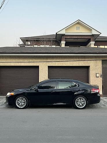 кабина портер 2: Toyota Camry: 2018 г., 2.5 л, Автомат, Бензин, Седан — 4