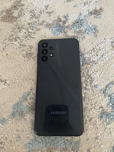 Samsung Galaxy A13, Б/у, 128 ГБ, цвет - Черный