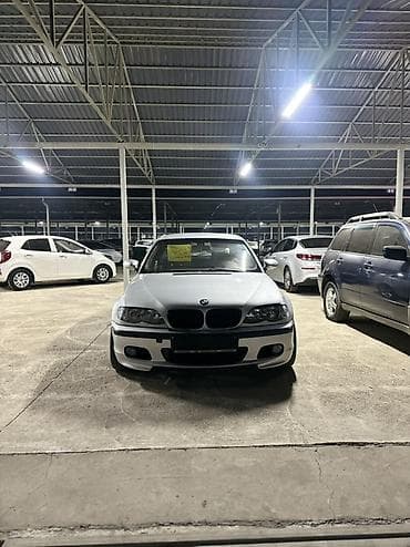 BMW 320: 2004 г., Седан