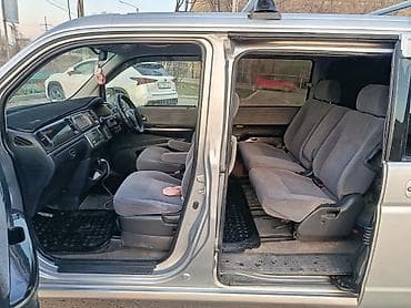 пороги на степ: Honda Stepwgn: 2004 г., 0.2 л, Автомат, Газ, Минивэн — 10