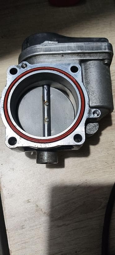 Автозапчасти: Дроссельная заслонка BMW Б/у, Оригинал, Германия — 1