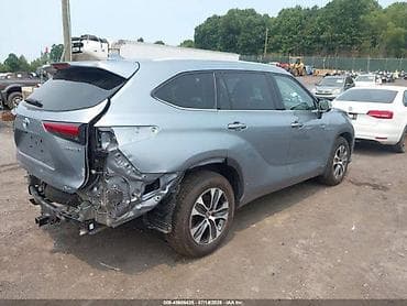 low ll: Toyota Highlander: 2021 г., 2.5 л, Автомат, Гибрид — 4
