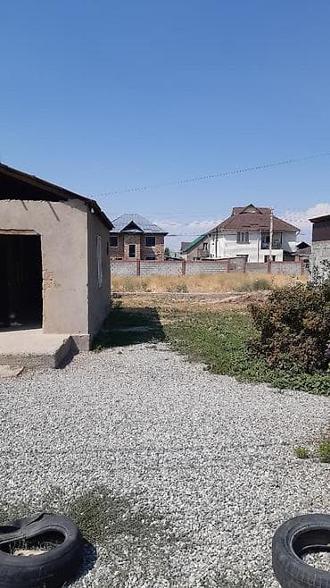 контейнер дома: ‼️В СРОЧНО ПРОДАЕТСЯ🏡 📍В ж/м Ак-Ордо 5 сотик Цена: 80.000$ 📞Тел — 1