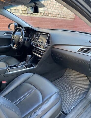 ру: Hyundai Sonata: 2018 г., 2 л, Автомат, Газ, Седан — 9