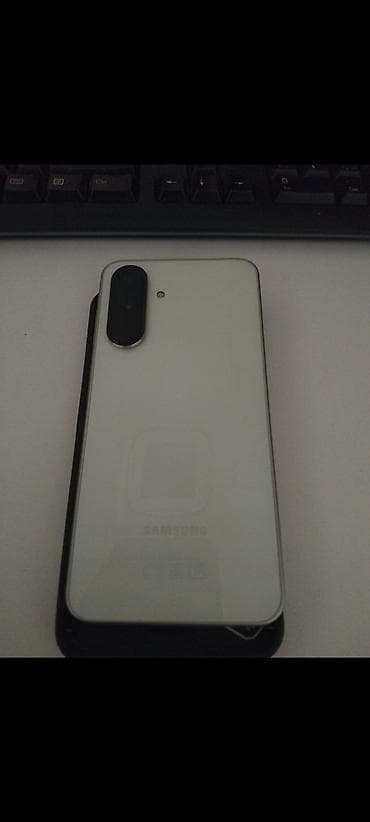 Техника и электроника: Samsung Galaxy A36 в идеале с коробкой. пользовался мало, как второй — 6