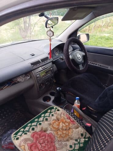 цены мотоциклов: Mazda Demio: 2004 г., 1.5 л, Механика, Бензин, Хетчбек — 6