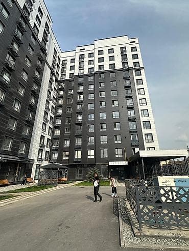 продажа нежилого помещения: Продажа офисов 211 м², Без ремонта, Без мебели, Многоэтажное здание, 1 этаж — 5