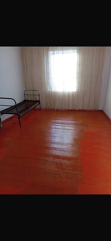 жер уй бишкек сатылат: Кочкор районунда чоң 5 бөлмөлүү үй сатылат. Документально 16 соток - — 6