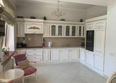 дом с бассейном бишкек: Дом, 550 м², 8 комнат, Риэлтор — 15