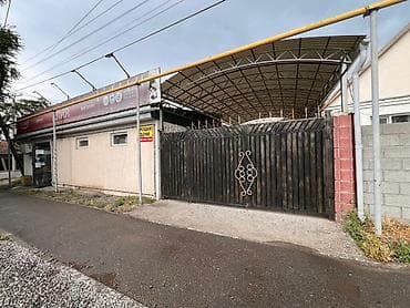 Үйлөр: Дом с прилегающей коммерческой площадкой и навесом. Продаётся большой — 2