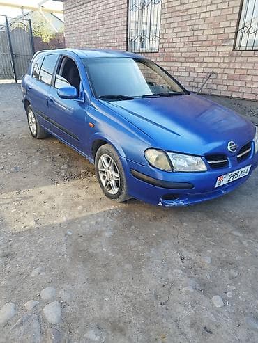 h 100: Nissan Almera: 2001 г., Хэтчбэк — 2