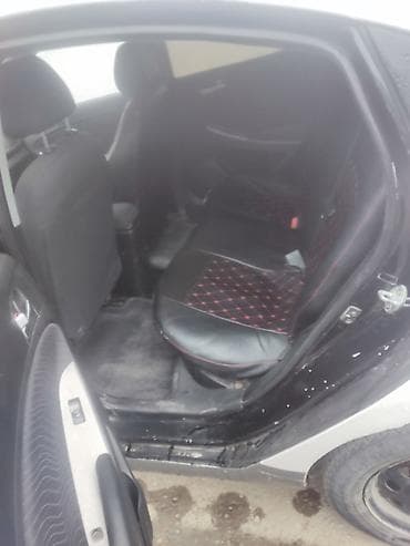 чехол на солярис: Hyundai Solaris: 2015 г., 1.6 л, Автомат, Седан — 5