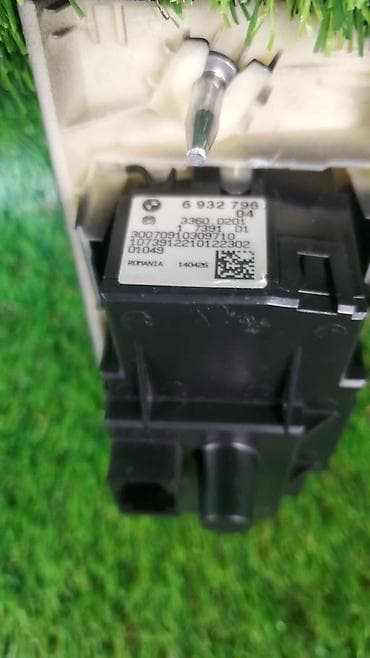 e90: Блок переключателей света фар BMW 3-SERIES E90 -231220 (BMW, 3-SERIES — 4