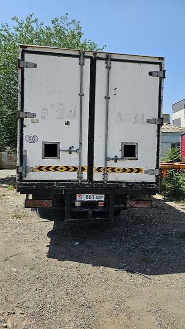 сиденья для буса: Будка Mercedes-Benz — 1