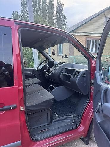 Mercedes-Benz Vito: 2003 г., 2.2 л, Механика, Дизель, Минивэн — 7