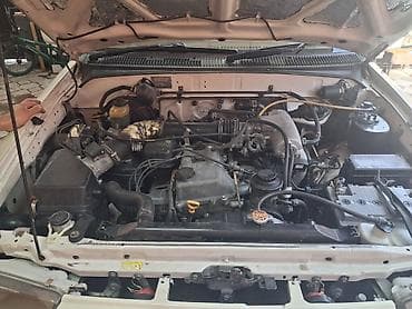 таета сюрф: Toyota Hilux Surf: 2000 г., 2.7 л, Автомат, Бензин, Внедорожник — 2