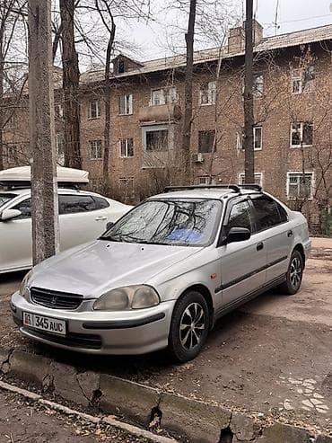 Honda Civic: 1999 г., 1.5 л, Механика, Бензин, Седан