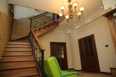 продаю дом в ала тоо: Дом, 287 м², 5 комнат — 4