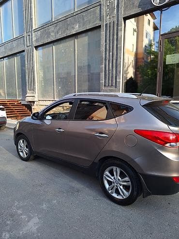 hundai: Hyundai Tucson: 2011 г., 2.4 л, Автомат, Бензин, Кроссовер — 2