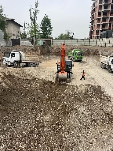 tx3 mini: Услуги экскаватора-погрузчика и самосвалов для земляных работ - — 8