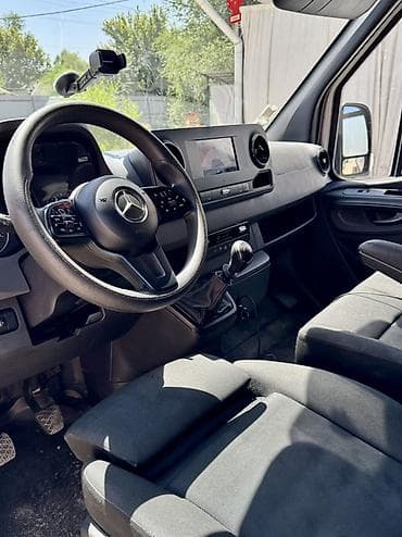 авто в рассрочку спринтер: Грузовик, Mercedes-Benz — 6