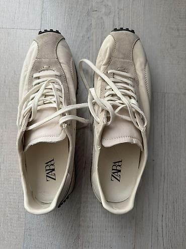 кроссовки он: Кроссовки, 41, Zara, Б/у, цвет - Бежевый, Самовывоз — 2