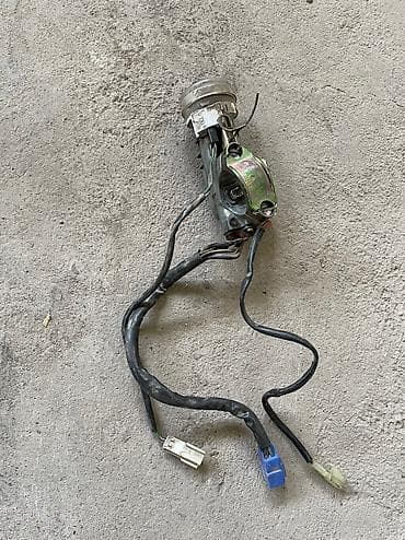 Автозапчасти: Стартер Subaru 2000 г., Б/у, Оригинал, Япония — 2