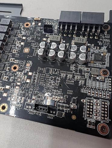 best comp: Видеокарта для ПК, Б/у, Radeon RX, 16 ГБ — 6