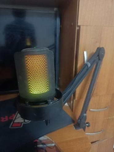 колонки блютуз бишкек цена: FIFINE APLIGAME A8 с настольным/рычажным креплением кронштейном. - — 2