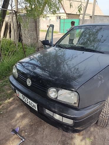 мотор фольцваген: Volkswagen Golf: 1994 г., 1.8 л, Кол менен иштөөчү, Бензин, Хетчбек — 1