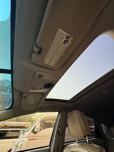 shevrolet volt: Toyota Prius: 2014 г., 1.8 л, Вариатор, Гибрид, Хэтчбэк — 6