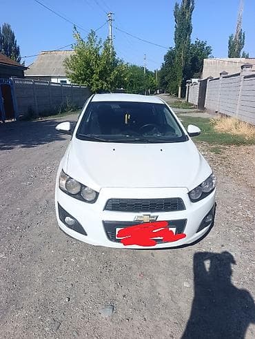 Chevrolet Aveo: 2016 г., 1.4 л, Автомат, Бензин, Седан