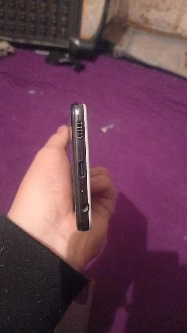 Техника и электроника: Samsung Galaxy A52, Б/у, 128 ГБ, цвет - Белый, 2 SIM — 1