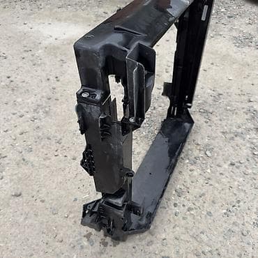 ремонт бмв: BMW X5 F15 Рамка (панель) крепления радиатора/телевизор — 3