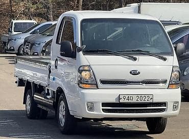 hyundai машина: Kia BONGO: 2021 г., 2.4 л, Газ — 1