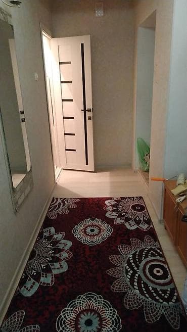 3 комнаты, 82 м², Индивидуалка, 3 этаж, Старый ремонт