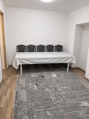 Стол и стул для зала, Б/у, Самовывоз, цвет - Белый