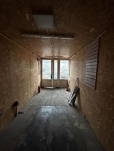 строительные вагоны: Модульный торговый павильон/контейнер с крышей - Планировка: одно — 9