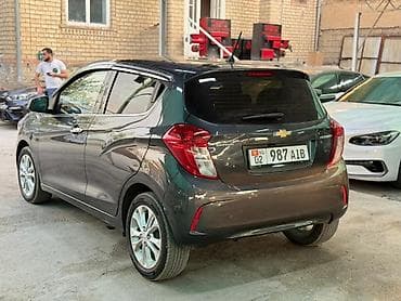 byd 6470sbev: Chevrolet Spark: 2021 г., 1 л, Автомат, Бензин, Хэтчбэк — 7