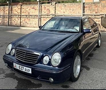 2000: Mercedes-Benz E-Class: 2000 г., 4.3 л, Автомат, Бензин, Седан — 1