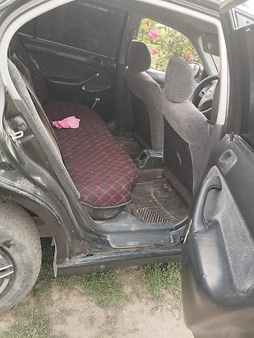 Honda Civic: 1998 г., 1.4 л, Автомат, Бензин, Седан — 5