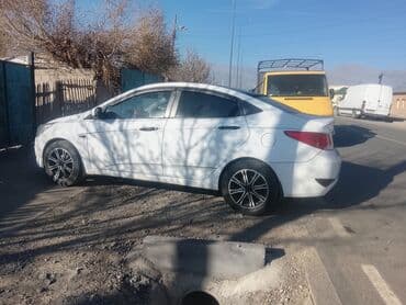 срочно продаю в связи с переездом: Hyundai Solaris: 2015 г., 1.4 л, Механика, Бензин, Седан — 6