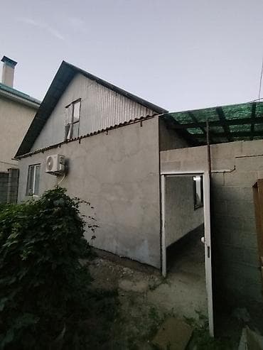 баят колмо: Продаю дом 4 ком ж/м Кырман от ул Ауэзова 500м Стены саманный Двор — 3