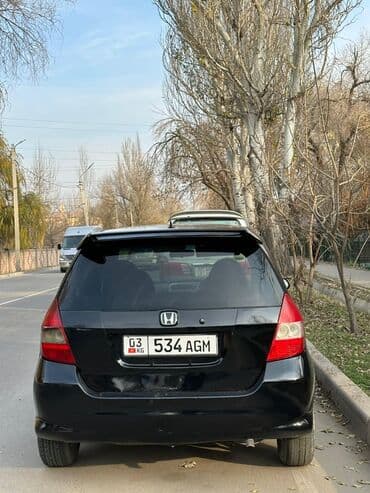 дверь степ вагон: Honda Fit: 2002 г., Вариатор, Бензиновая, Хэтчбэк — 4